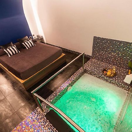 Hotel Tiro A Volo Поцуоли Екстериор снимка